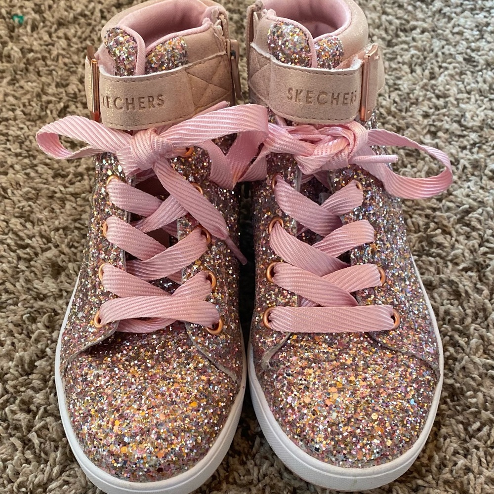 Girls Sneakers